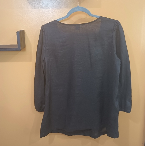 For The Republic Black and White Long Sleeve Embroidered 100% Linen Top Size 12 - Picture 6 of 16
